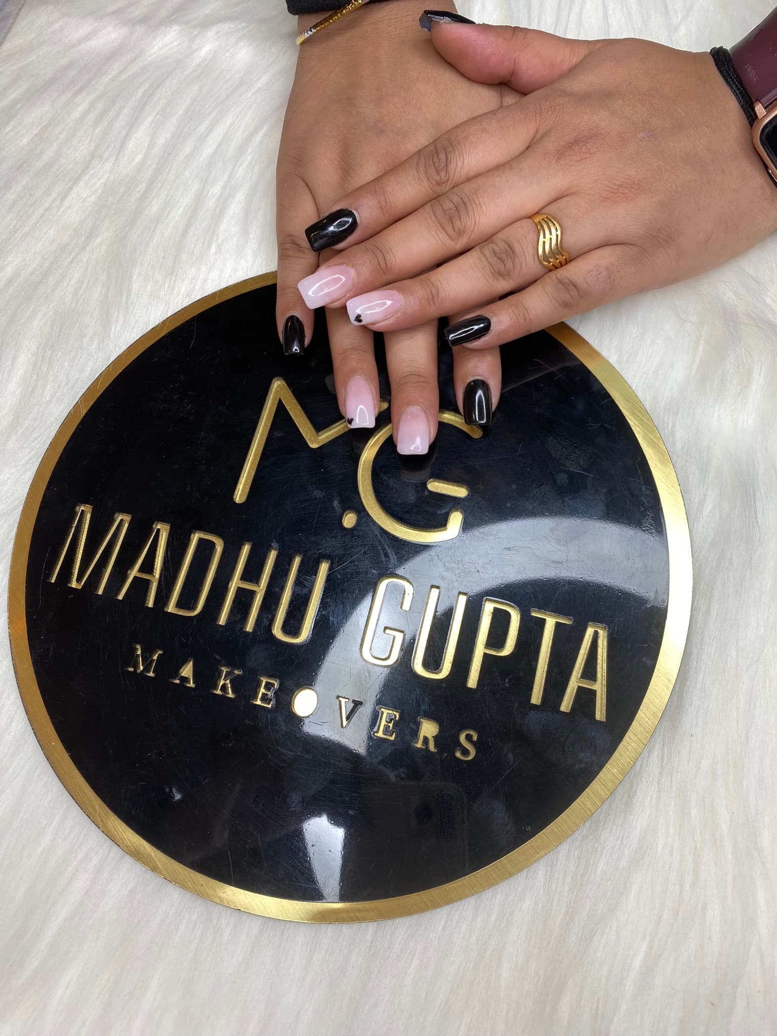 Black Pink Glossy Nails