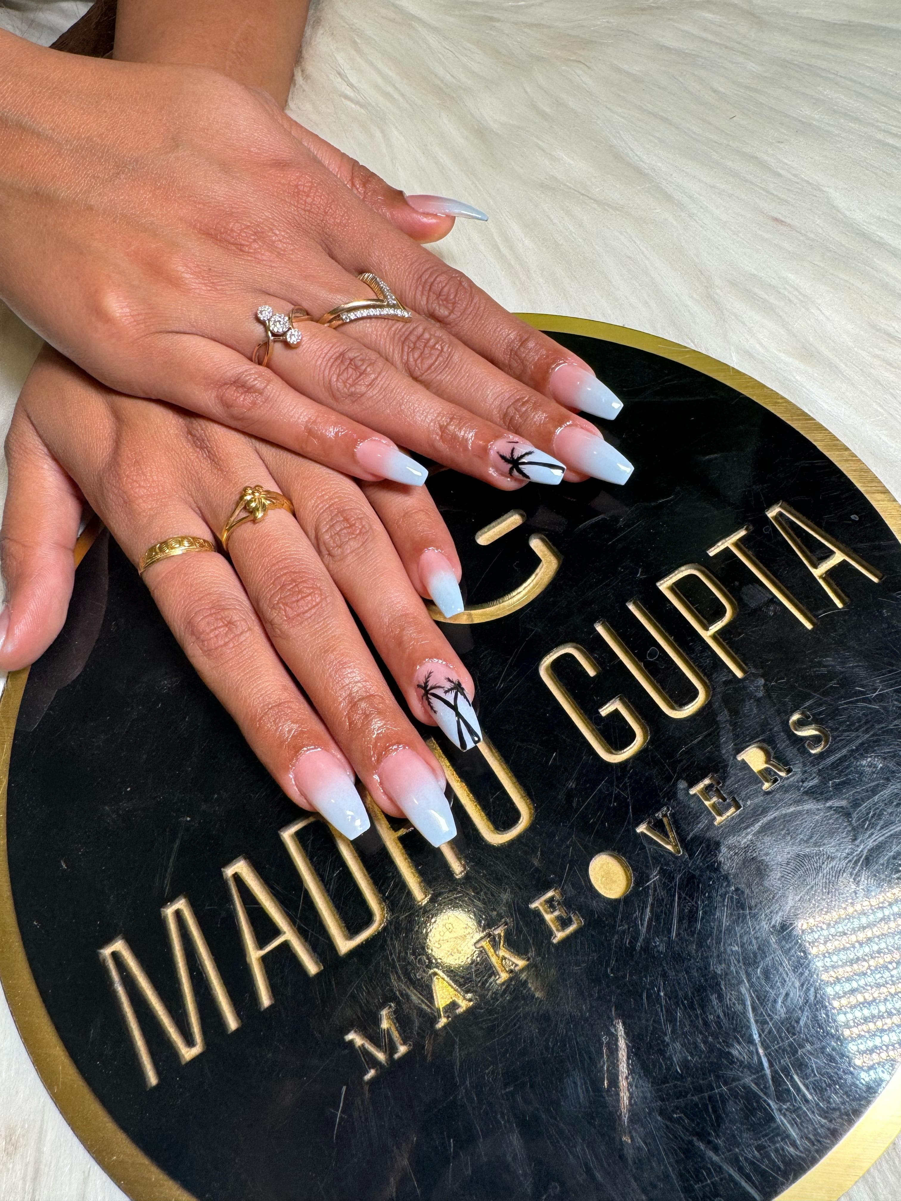 Palm Tree Blue Ombre Nails